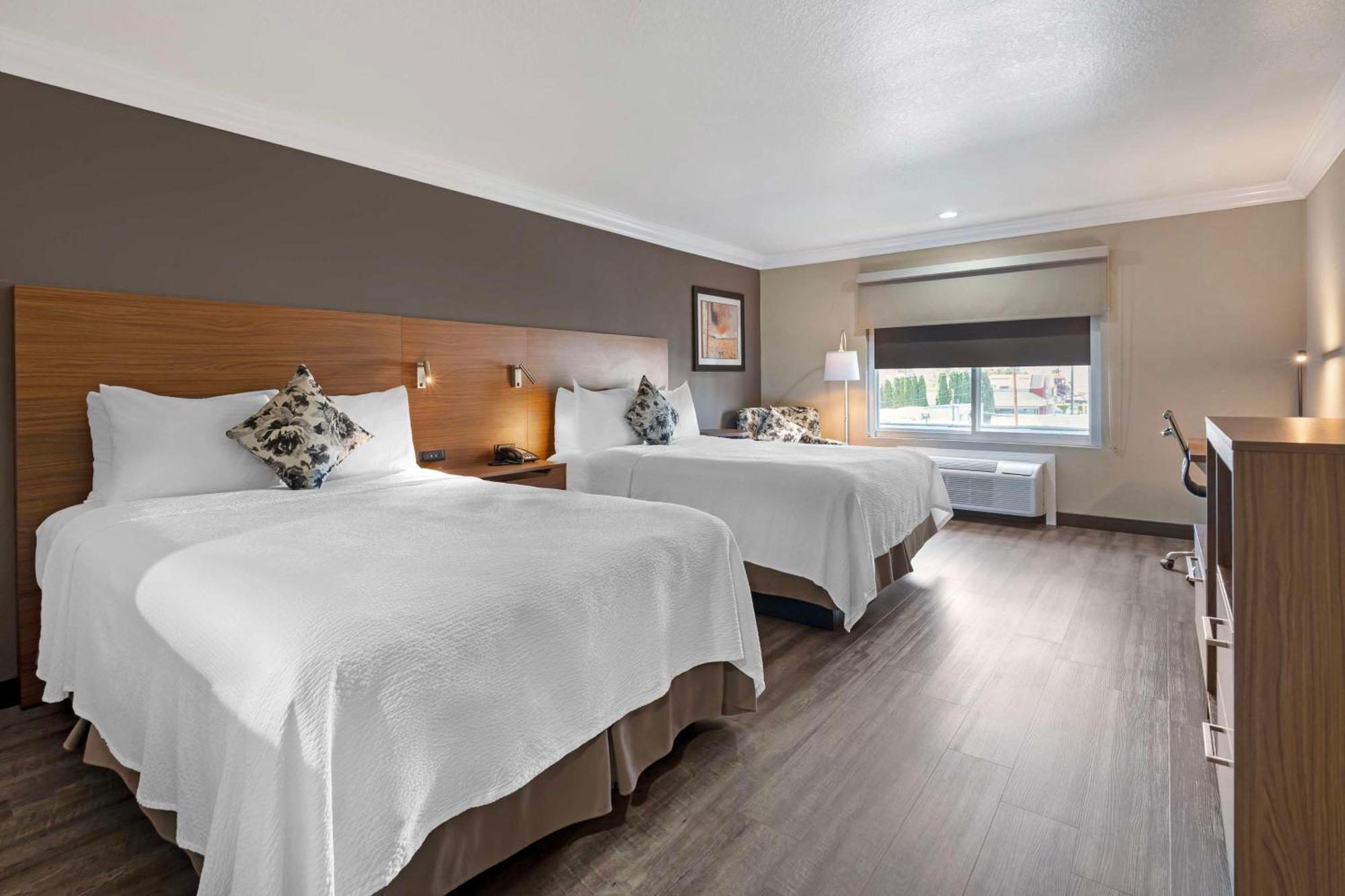 Best Western Plus Newport Mesa Inn Costa Mesa Eksteriør bilde